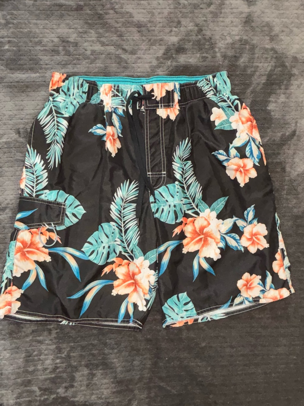Newport Black Floral Tropical Men’s Medium Swim Shorts
